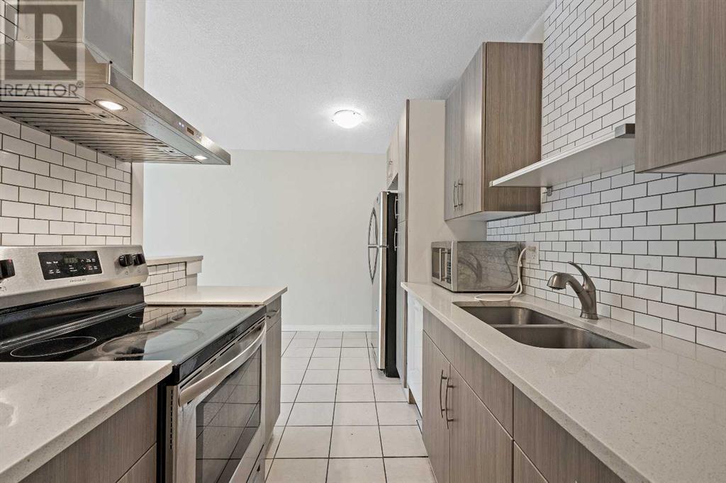 Single Family House for Sale in    Avenue SW Beltline Calgary 