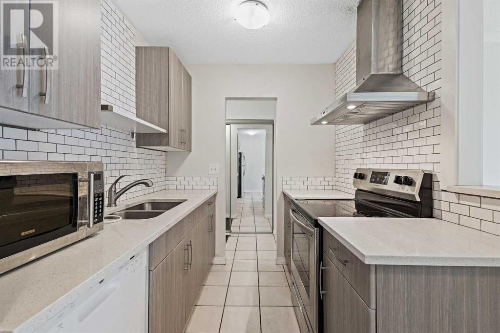 Single Family House for Sale in    Avenue SW Beltline Calgary 