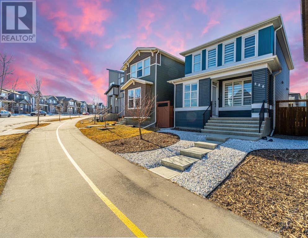 688 Livingston Way NE, Calgary, Alberta
