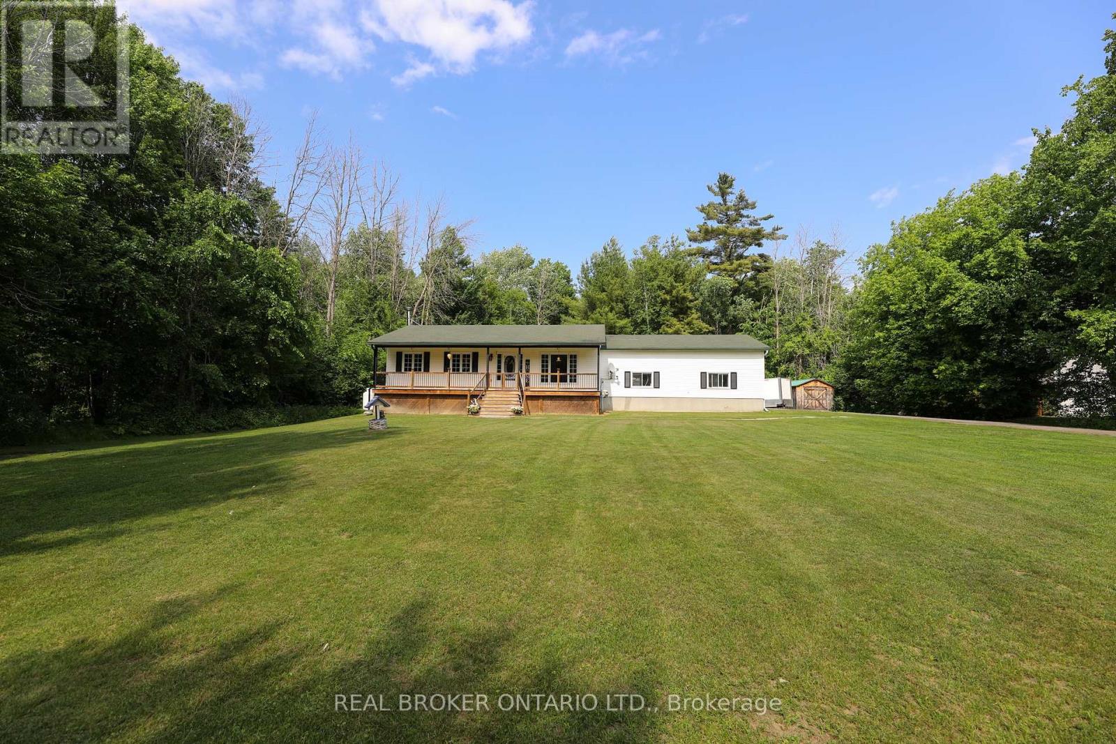 Photo 25 of 8 Benjamin Lane, North Grenville ON