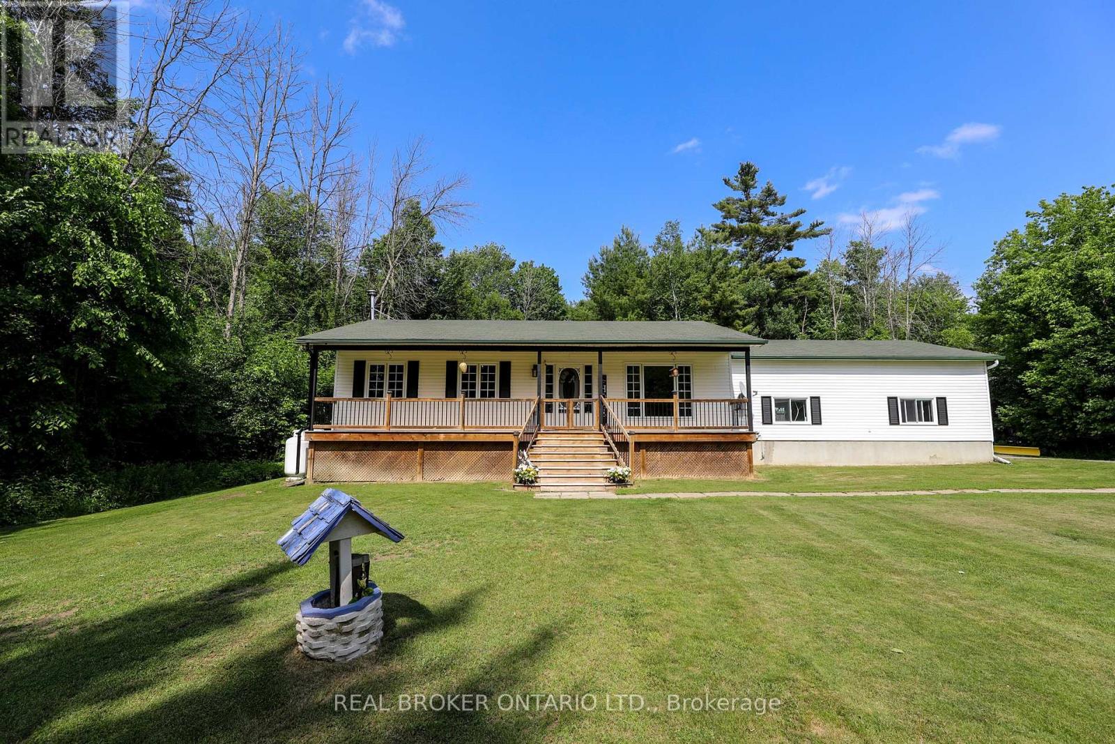 Photo 14 of 8 Benjamin Lane, North Grenville ON