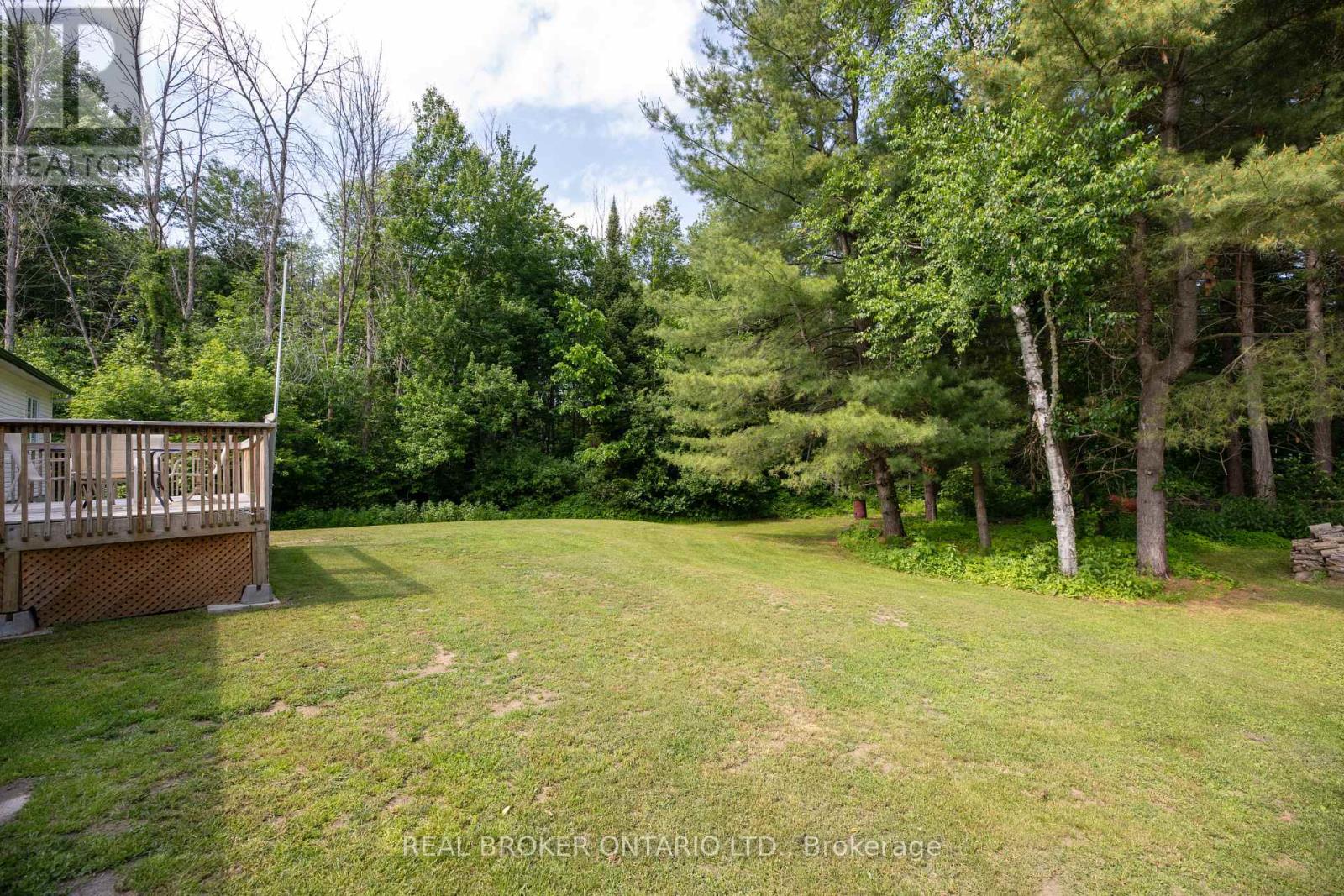 Photo 11 of 8 Benjamin Lane, North Grenville ON