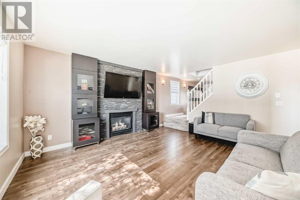 Single Family House for Sale in  Citadel Acres Close NW Citadel Calgary 