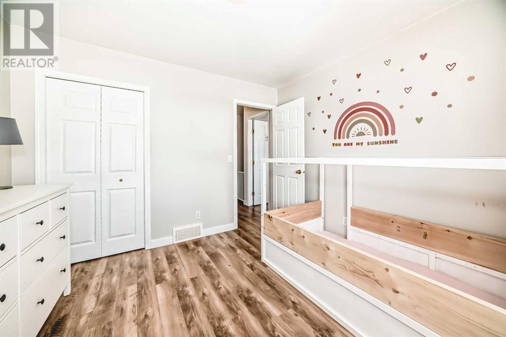Single Family House for Sale in  Citadel Acres Close NW Citadel Calgary 