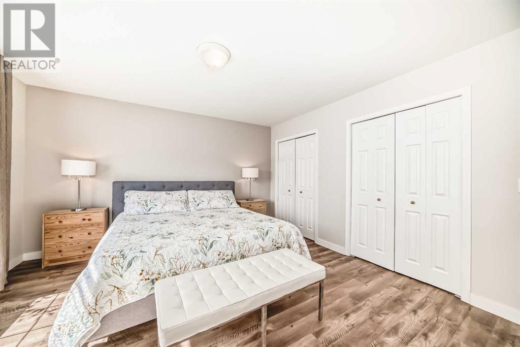 Single Family House for Sale in  Citadel Acres Close NW Citadel Calgary 