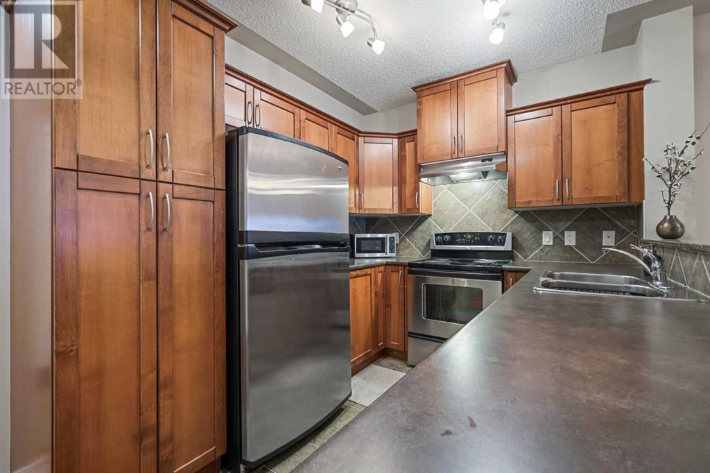 Single Family House for Sale in   Discovery Ridge Close SW Discovery Ridge Calgary 