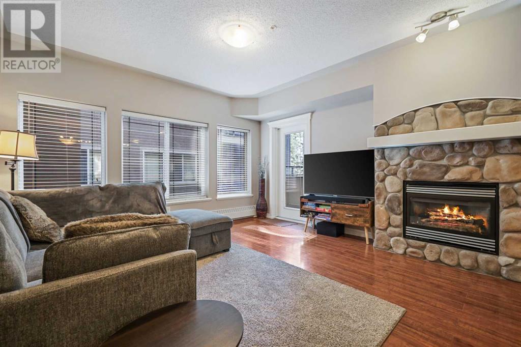 218, 30 Discovery Ridge Close SW, Calgary, Alberta