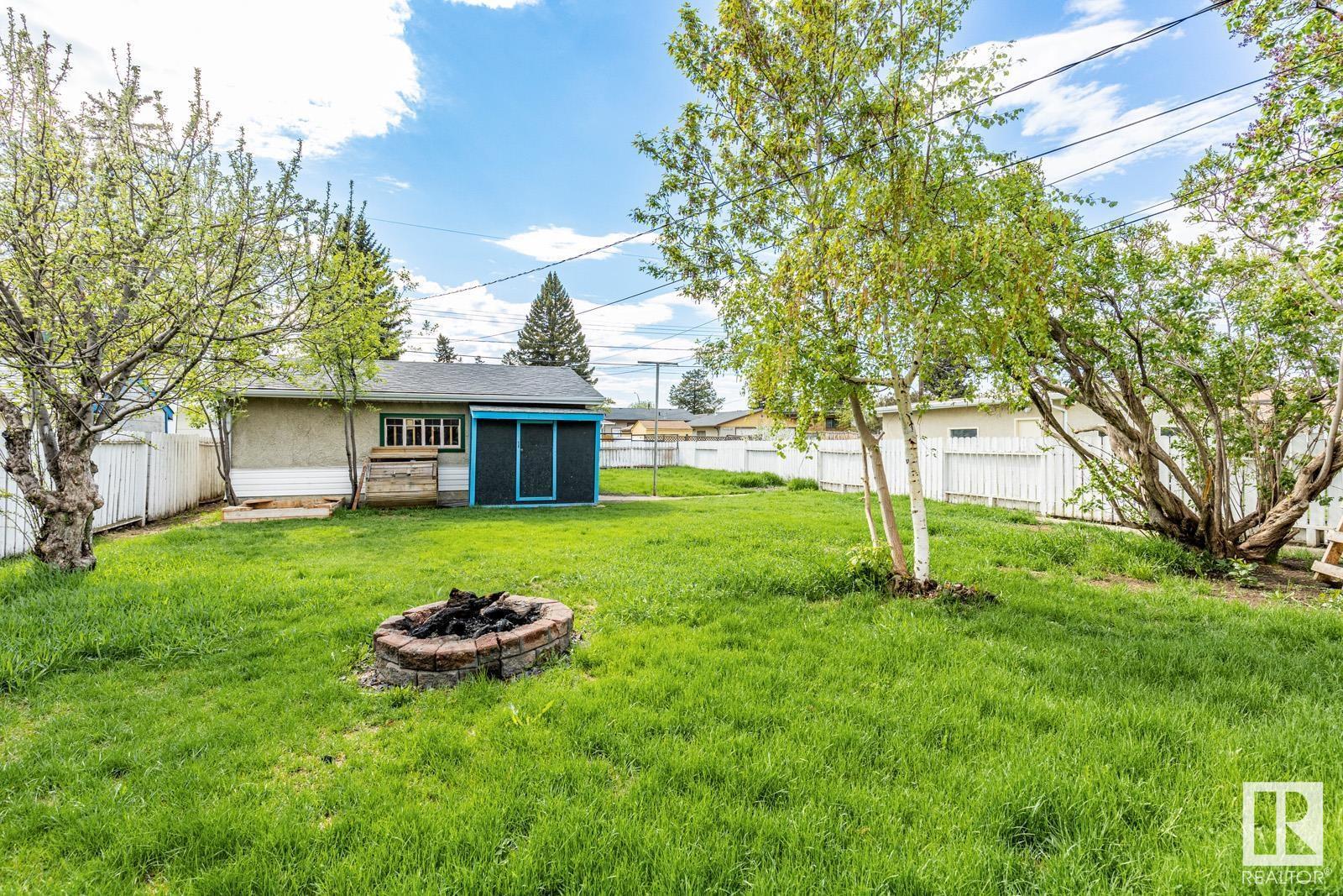 Single Family House Bungalow for Sale in   ST NW Edmonton 