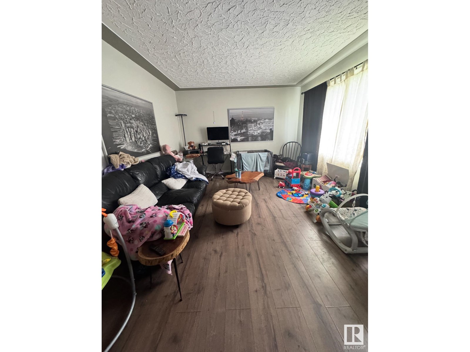 Single Family House Bungalow for Sale in   ST NW Edmonton 