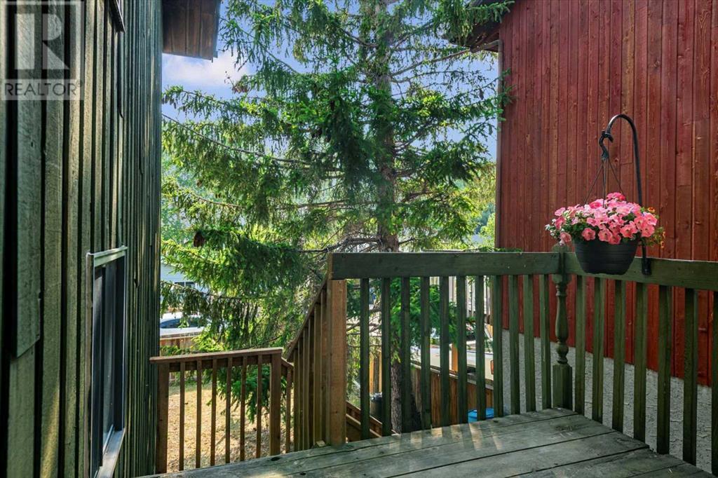 Single Family House 5 Level for Sale in  Ranchridge Way NW Ranchlands Calgary 