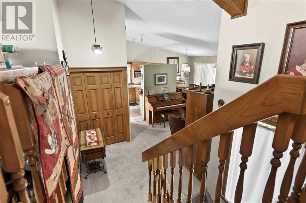 Single Family House 5 Level for Sale in  Ranchridge Way NW Ranchlands Calgary 
