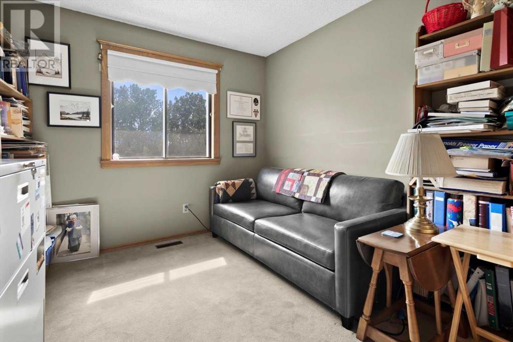 Single Family House 5 Level for Sale in  Ranchridge Way NW Ranchlands Calgary 