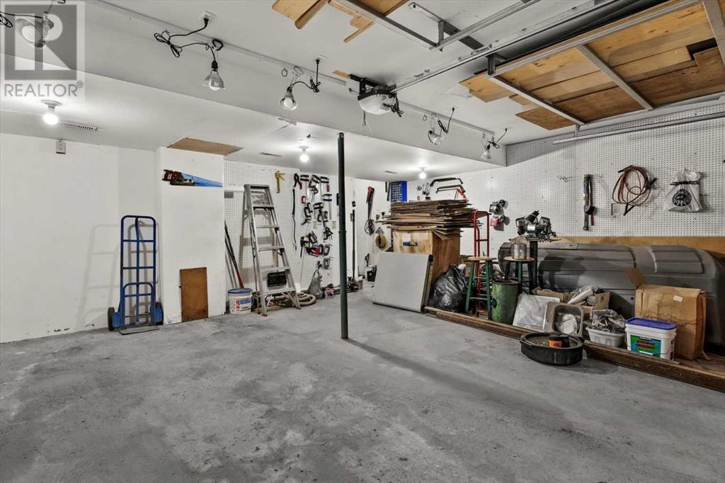 Single Family House 5 Level for Sale in  Ranchridge Way NW Ranchlands Calgary 