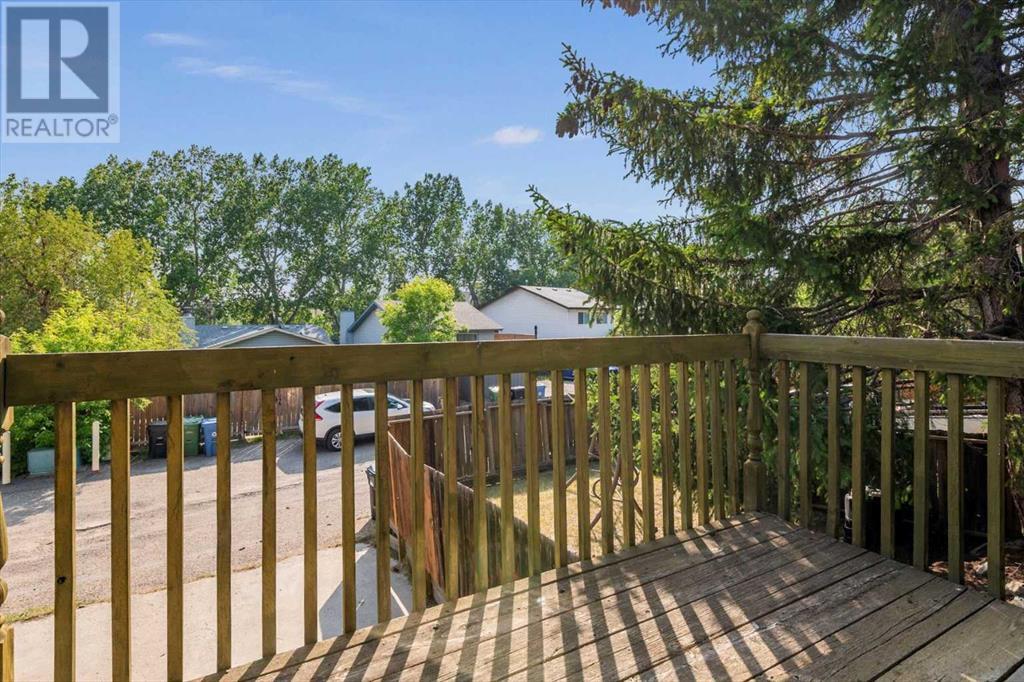 Single Family House 5 Level for Sale in  Ranchridge Way NW Ranchlands Calgary 