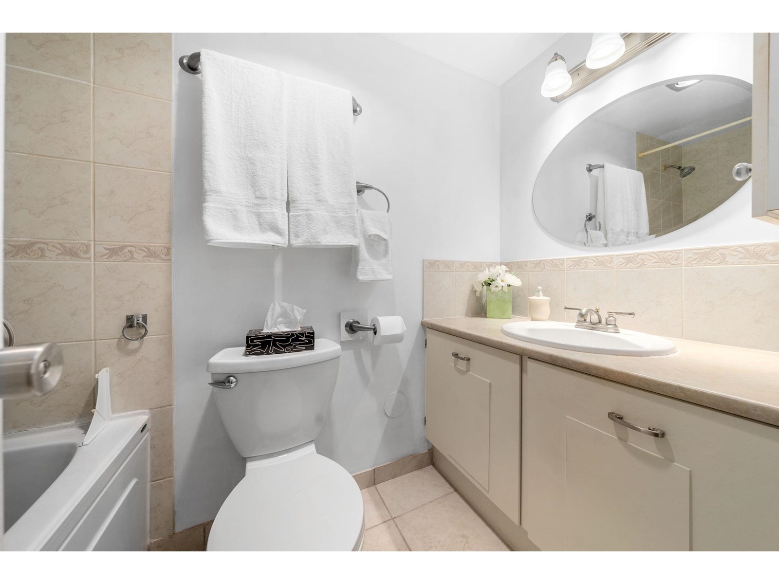 105 1520 BLACKWOOD STREET, White Rock