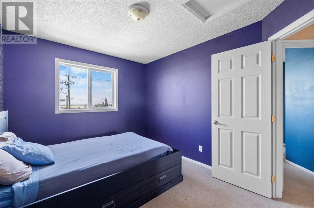 Single Family House for Sale in  Citadel Acres Close NW Citadel Calgary 