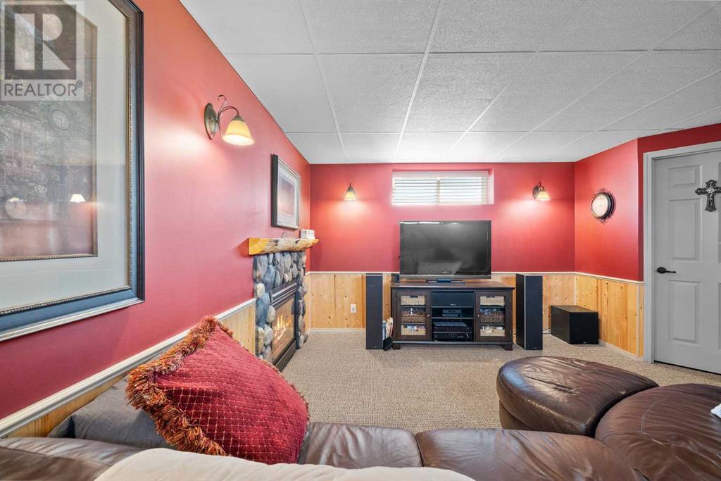 Single Family House for Sale in  Citadel Acres Close NW Citadel Calgary 