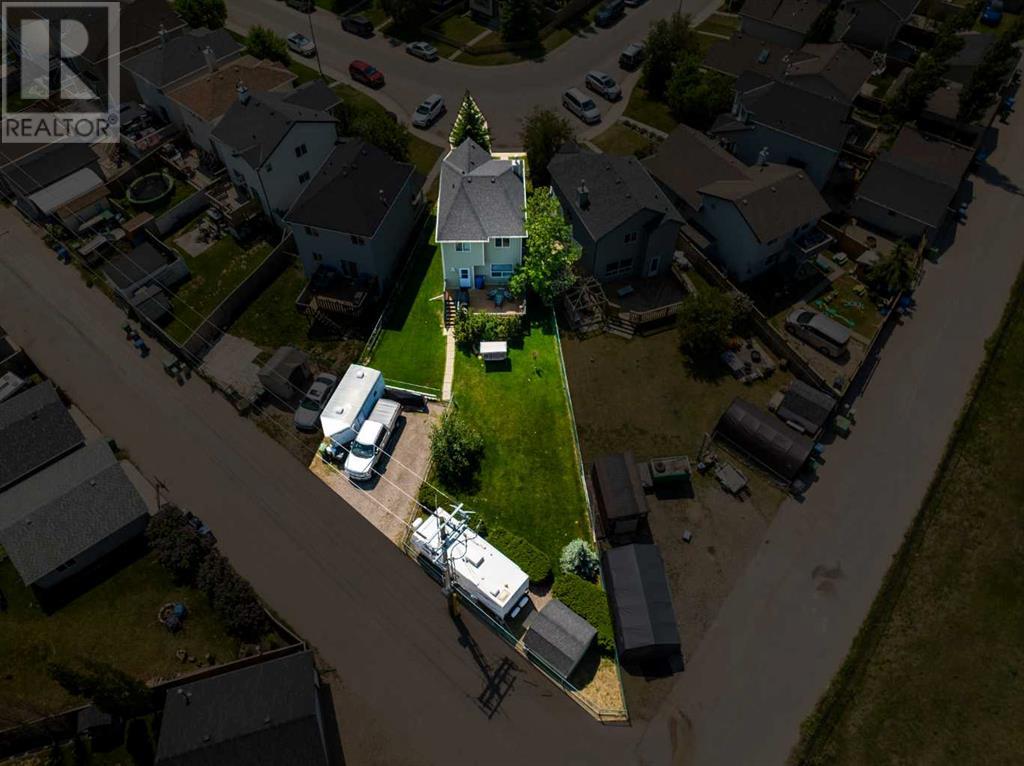 Single Family House for Sale in  Citadel Acres Close NW Citadel Calgary 