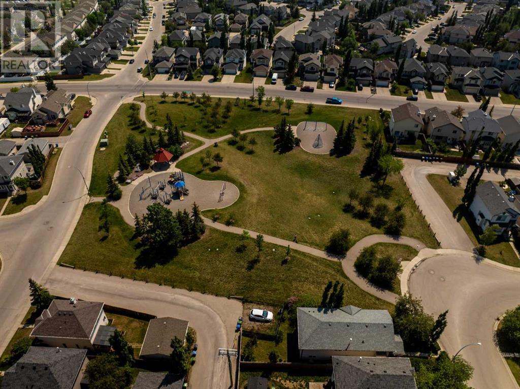 Single Family House for Sale in  Citadel Acres Close NW Citadel Calgary 