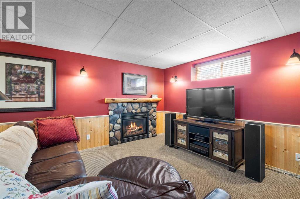 Single Family House for Sale in  Citadel Acres Close NW Citadel Calgary 