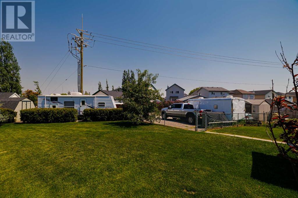 Single Family House for Sale in  Citadel Acres Close NW Citadel Calgary 