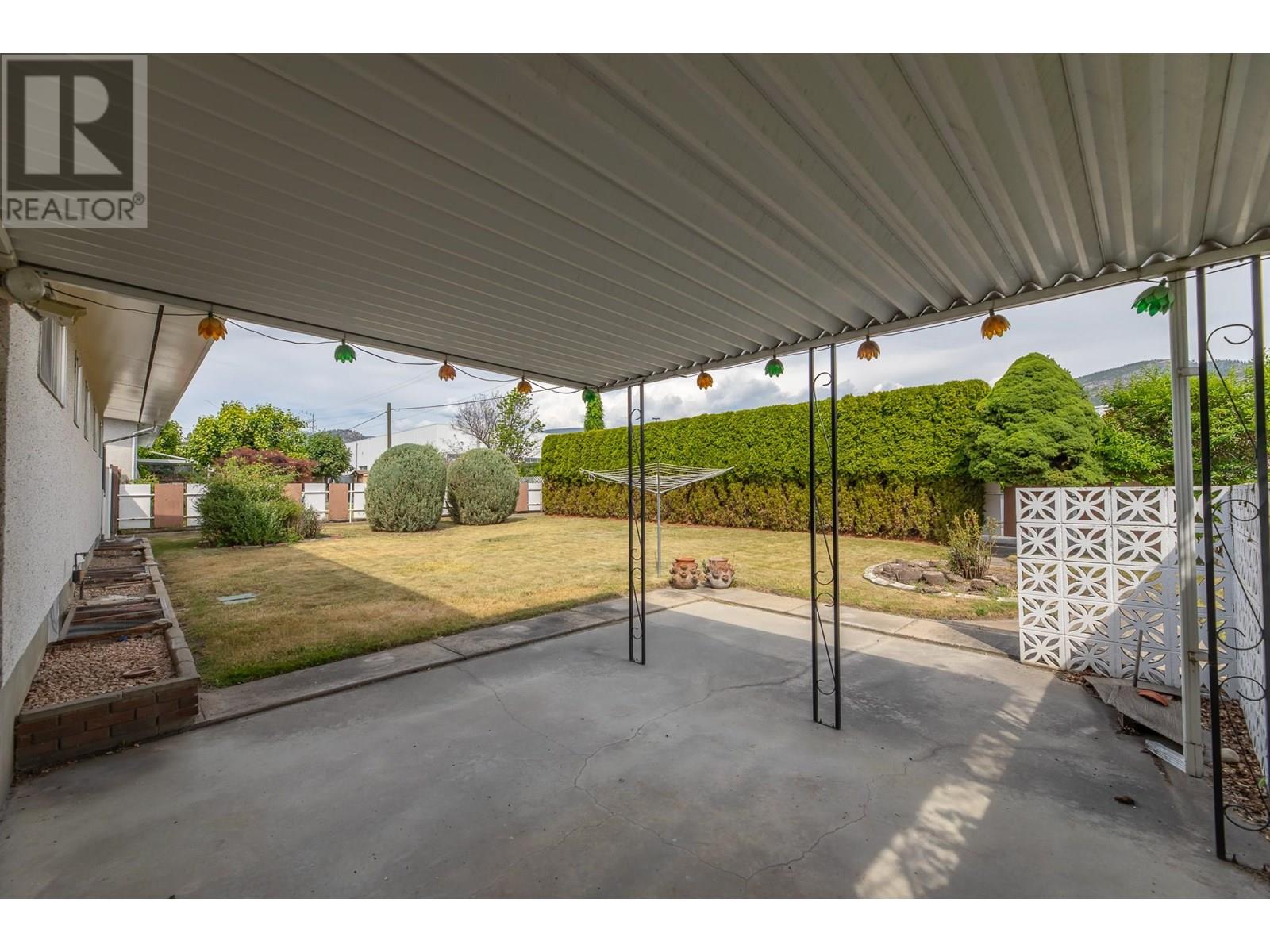  2450 McKenzie Street, Penticton
