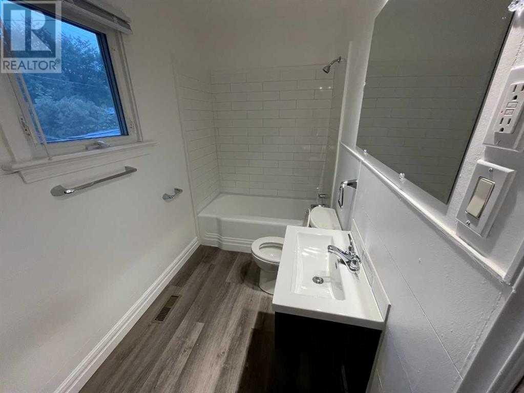 Single Family House Bungalow for Sale in  A Street S Victoria Park Lethbridge 
