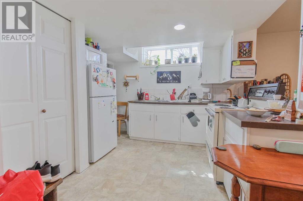 Single Family House Bungalow for Sale in  A Street S Victoria Park Lethbridge 