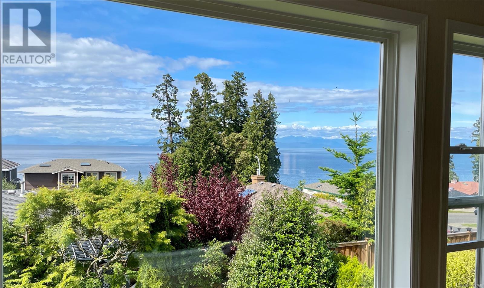 6568 Pelican Way, Nanaimo