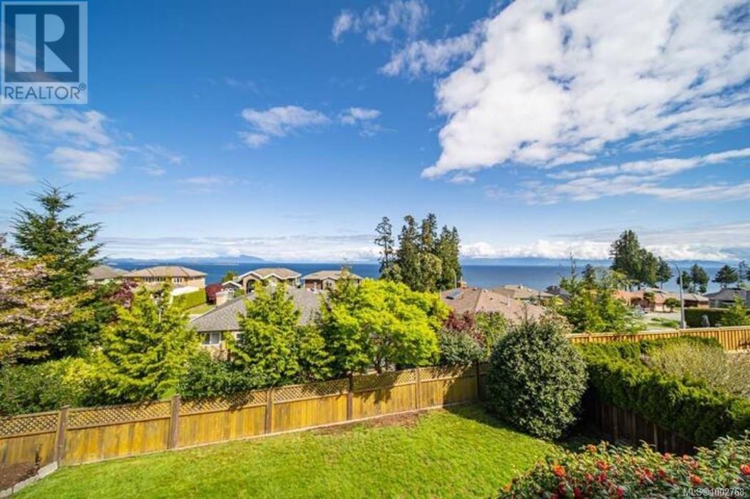 6568 Pelican Way, Nanaimo