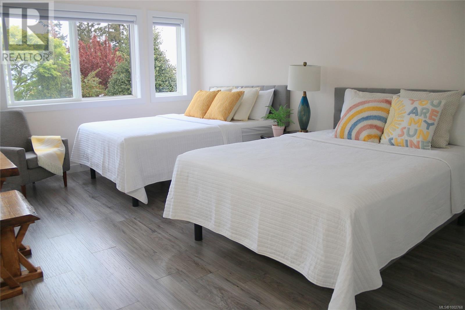 6568 Pelican Way, Nanaimo