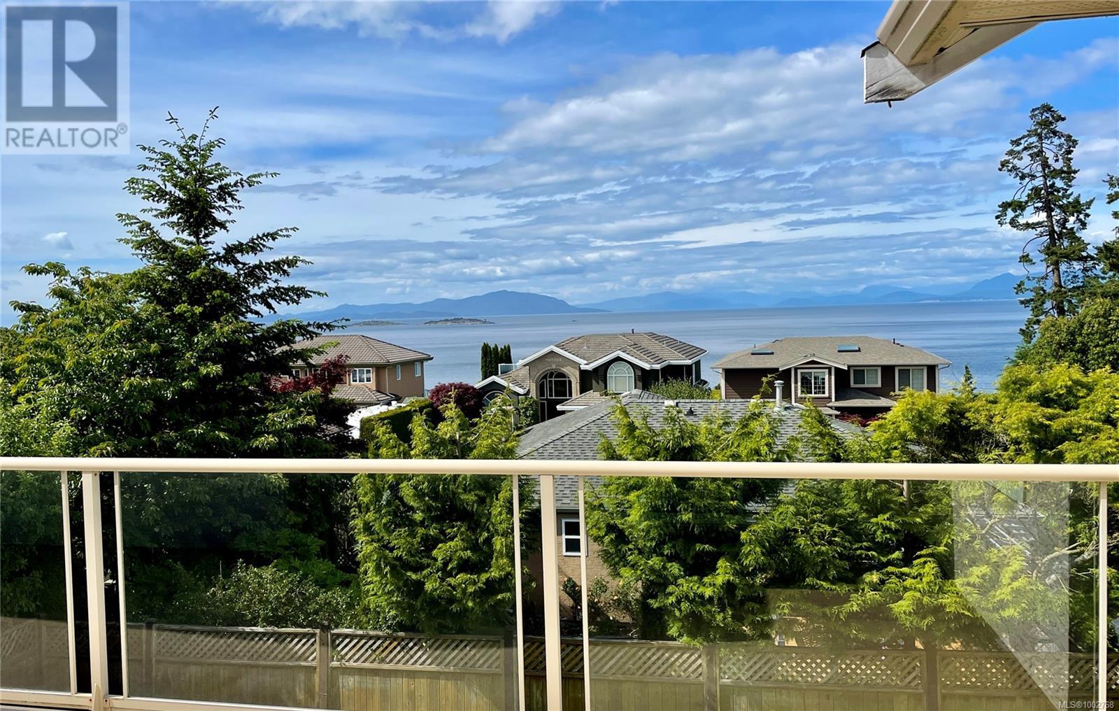 6568 Pelican Way, Nanaimo