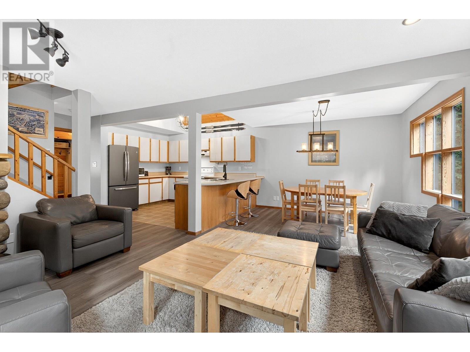 103 Whitetail Road Unit# 102, Apex Mountain