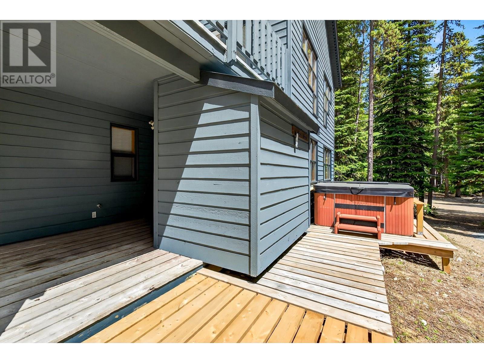 103 Whitetail Road Unit# 102, Apex Mountain