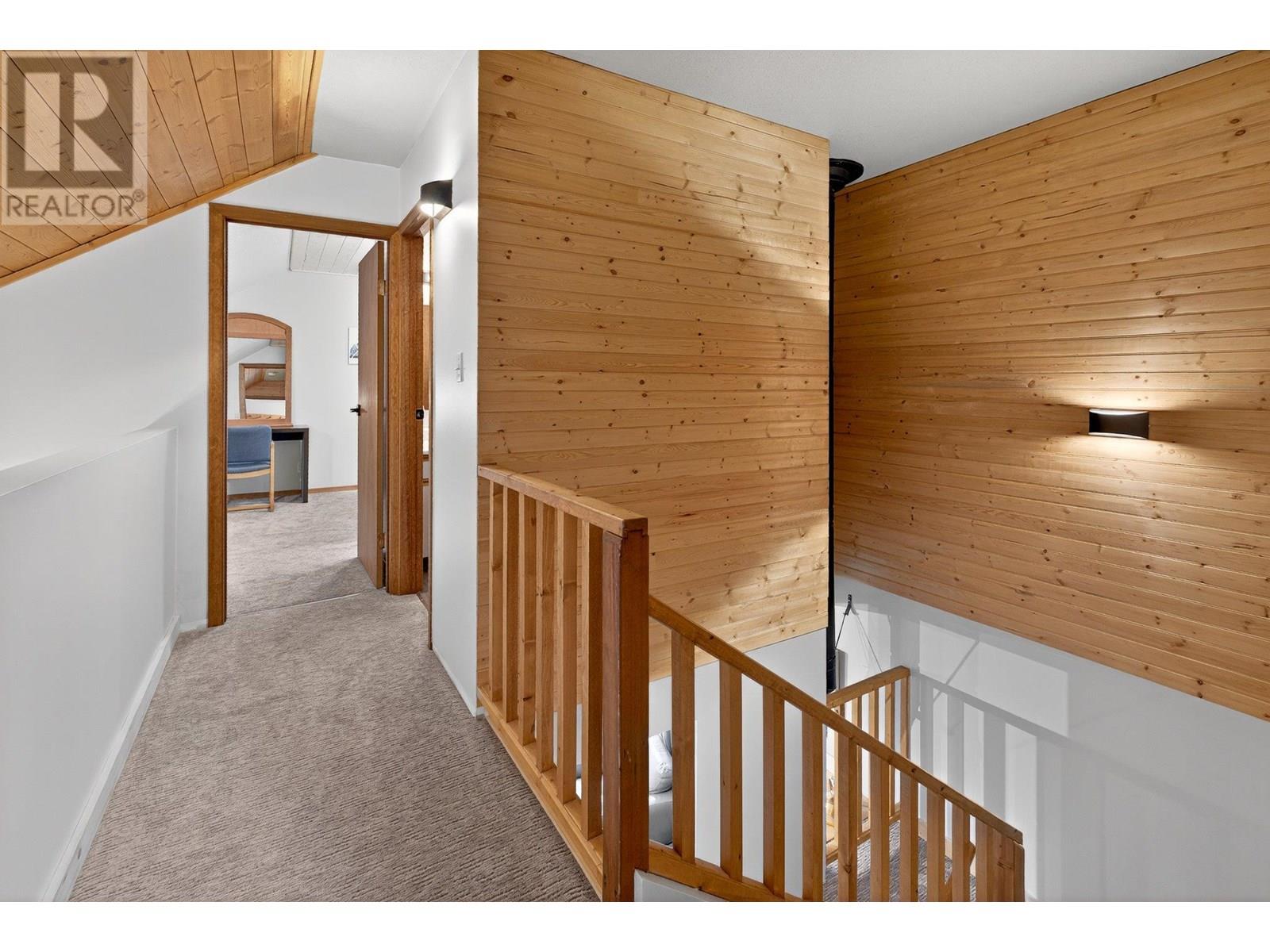 103 Whitetail Road Unit# 102, Apex Mountain