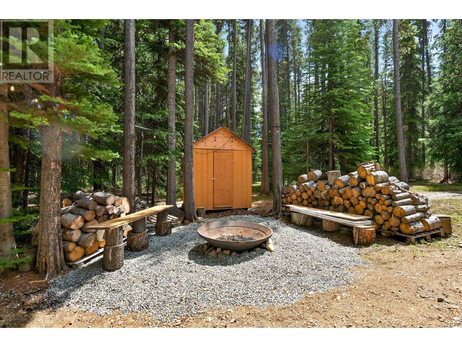 103 Whitetail Road Unit# 102, Apex Mountain