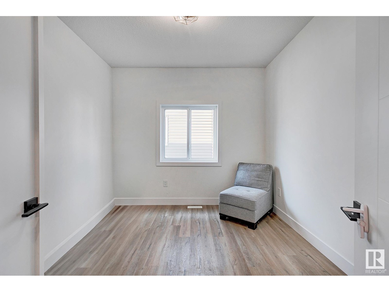 Photo 21 of 308 West Haven Dr, Leduc AB