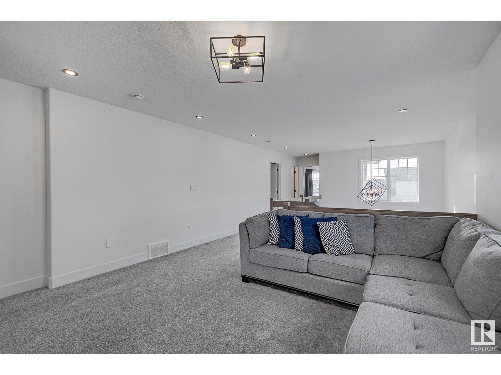 Photo 33 of 308 West Haven Dr, Leduc AB