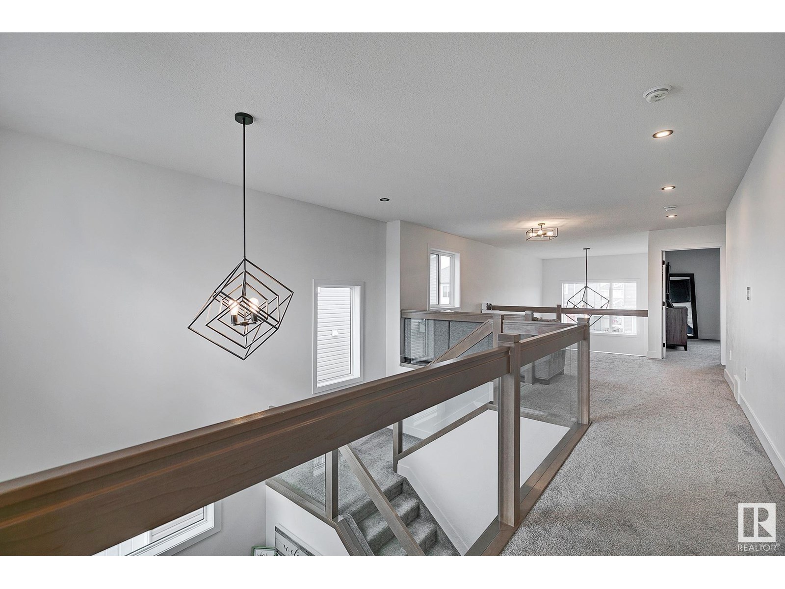Photo 8 of 308 West Haven Dr, Leduc AB