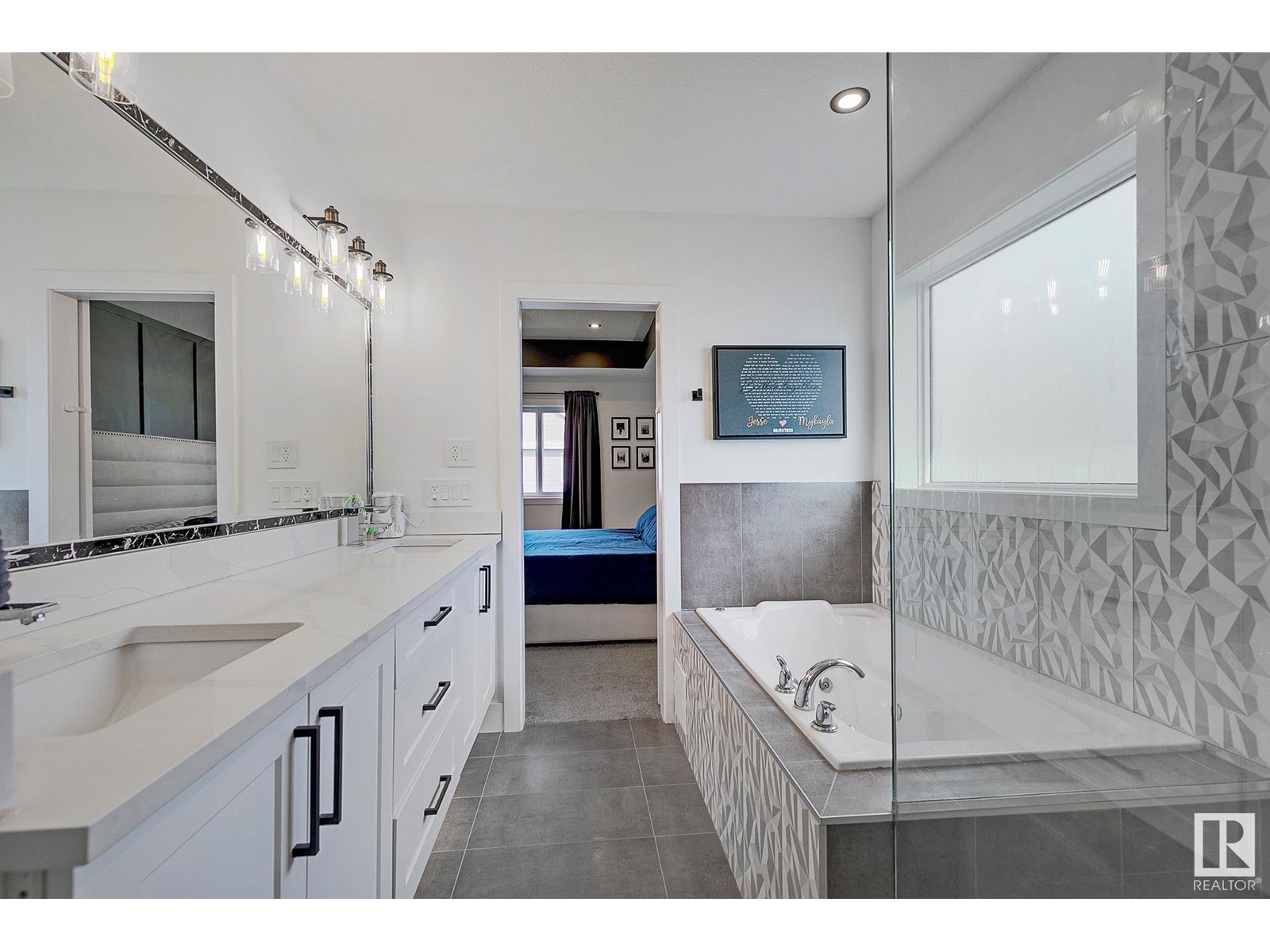 Photo 20 of 308 West Haven Dr, Leduc AB