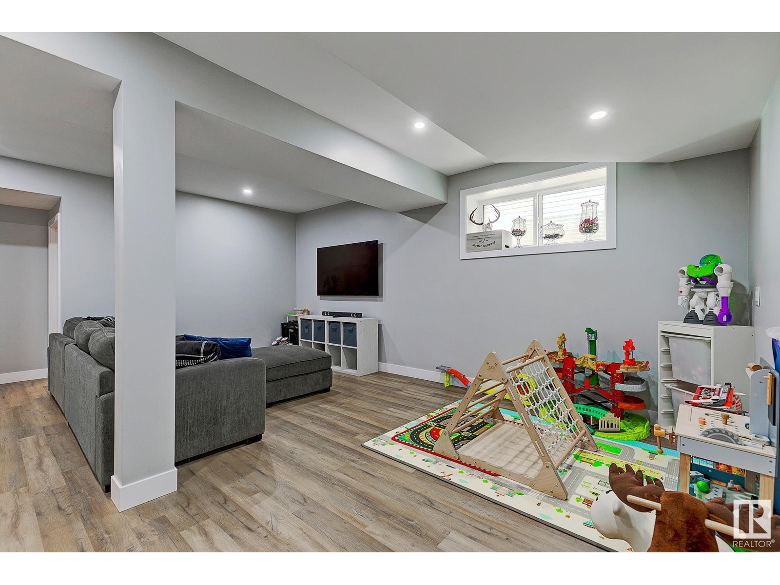 Photo 1 of 308 West Haven Dr, Leduc AB