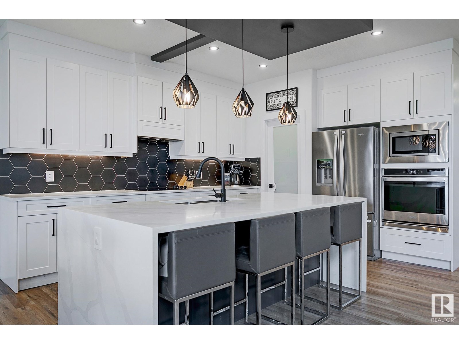 Photo 5 of 308 West Haven Dr, Leduc AB