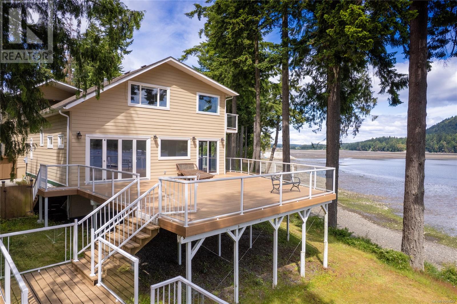 12475 Rocky Creek Rd, Ladysmith