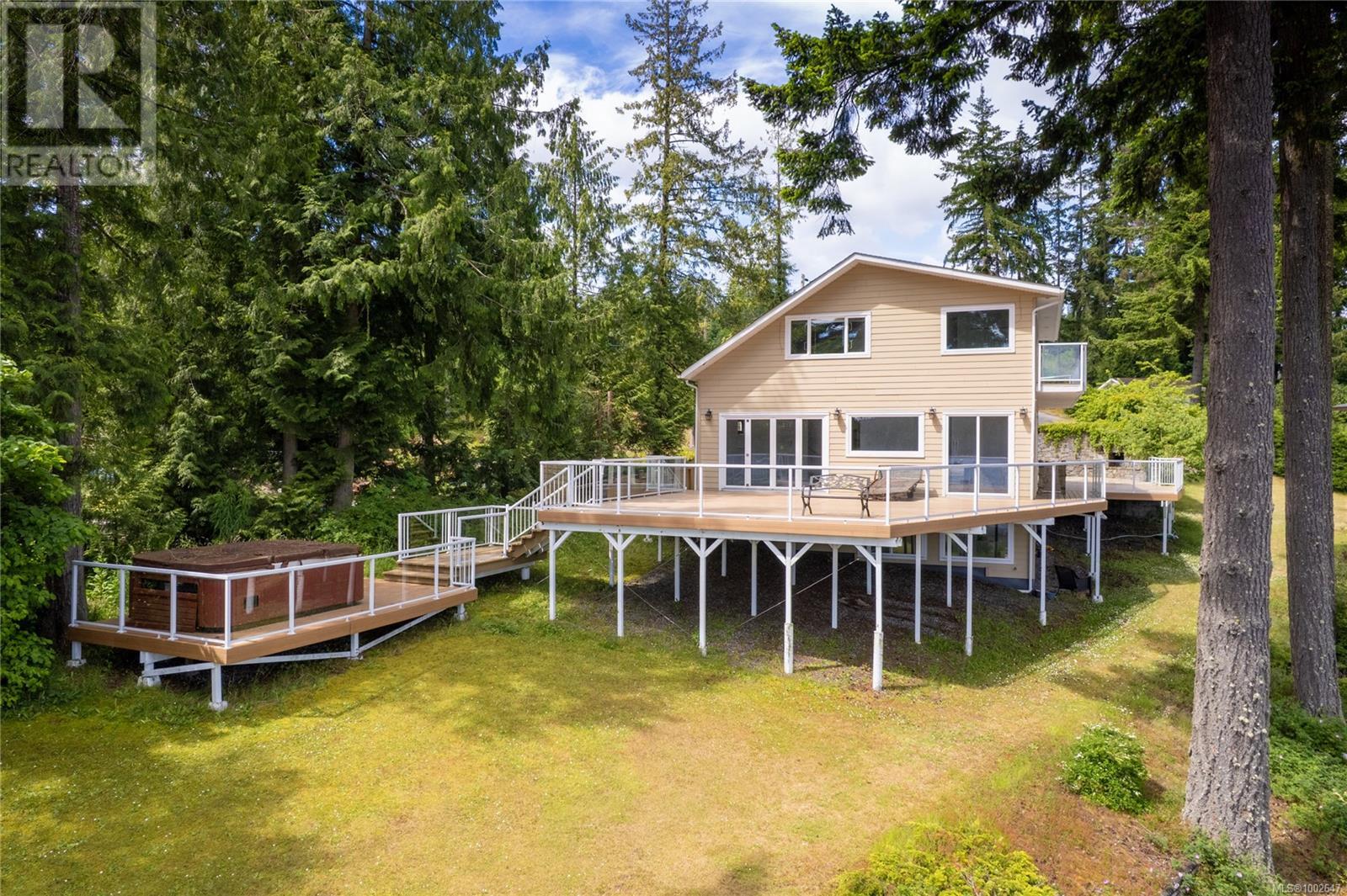 12475 Rocky Creek Rd, Ladysmith