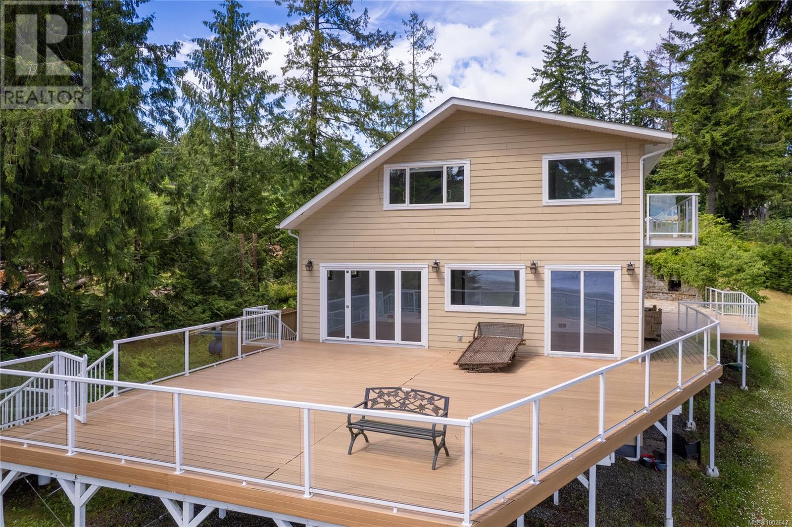 12475 Rocky Creek Rd, Ladysmith