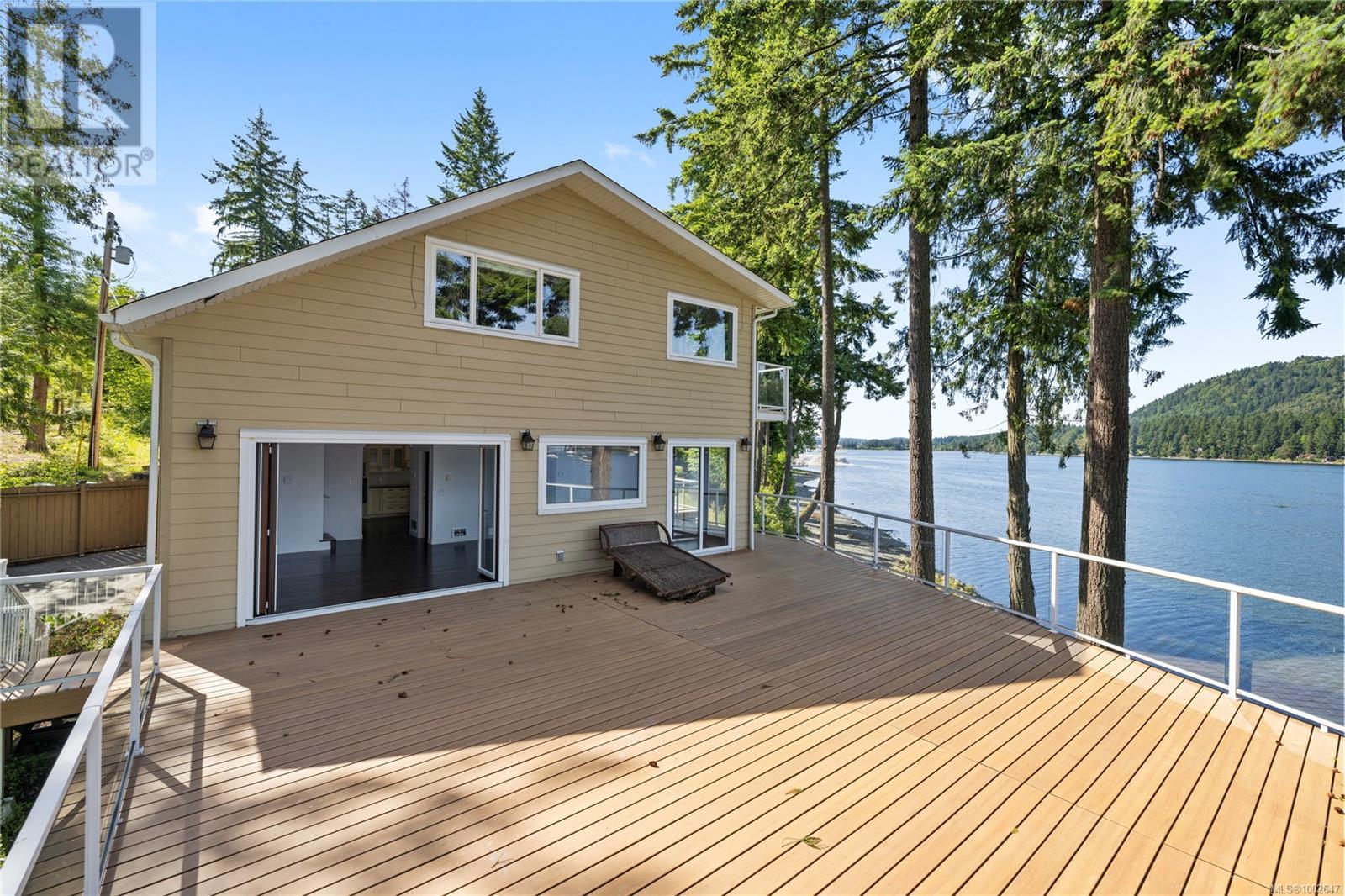 12475 Rocky Creek Rd, Ladysmith