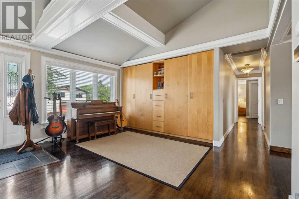 Single Family House Bungalow for Sale in  Manor Road SW Meadowlark Park Calgary 