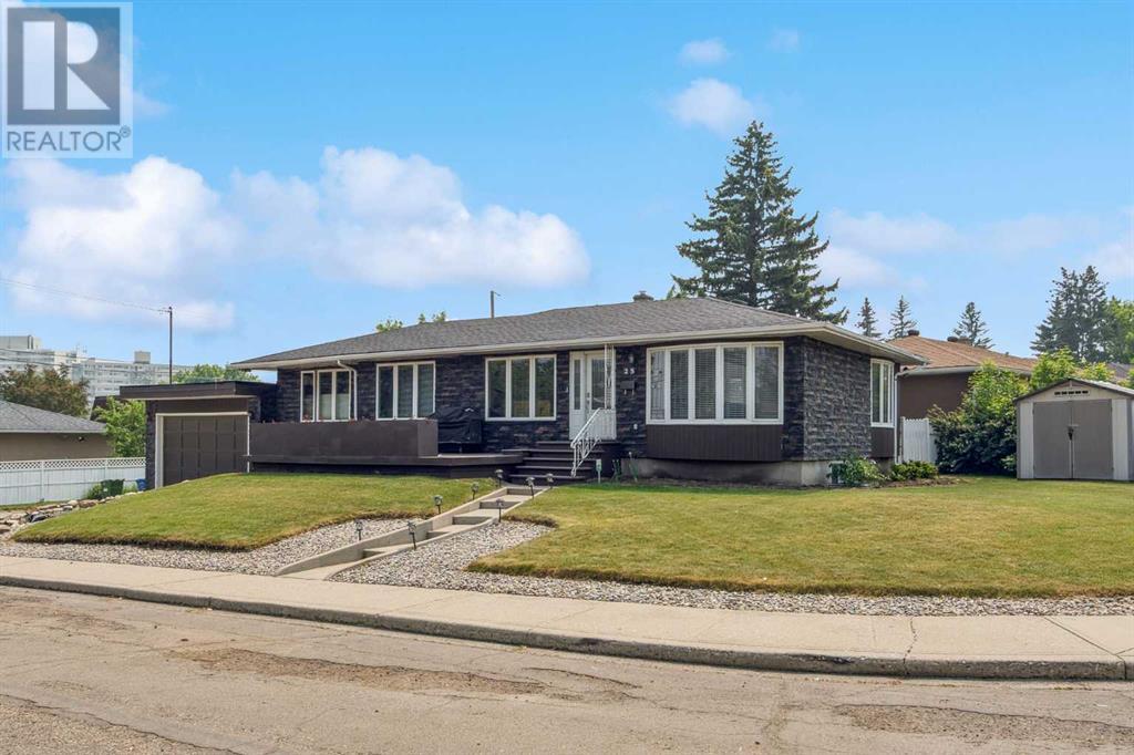 Single Family House Bungalow for Sale in  Manor Road SW Meadowlark Park Calgary 