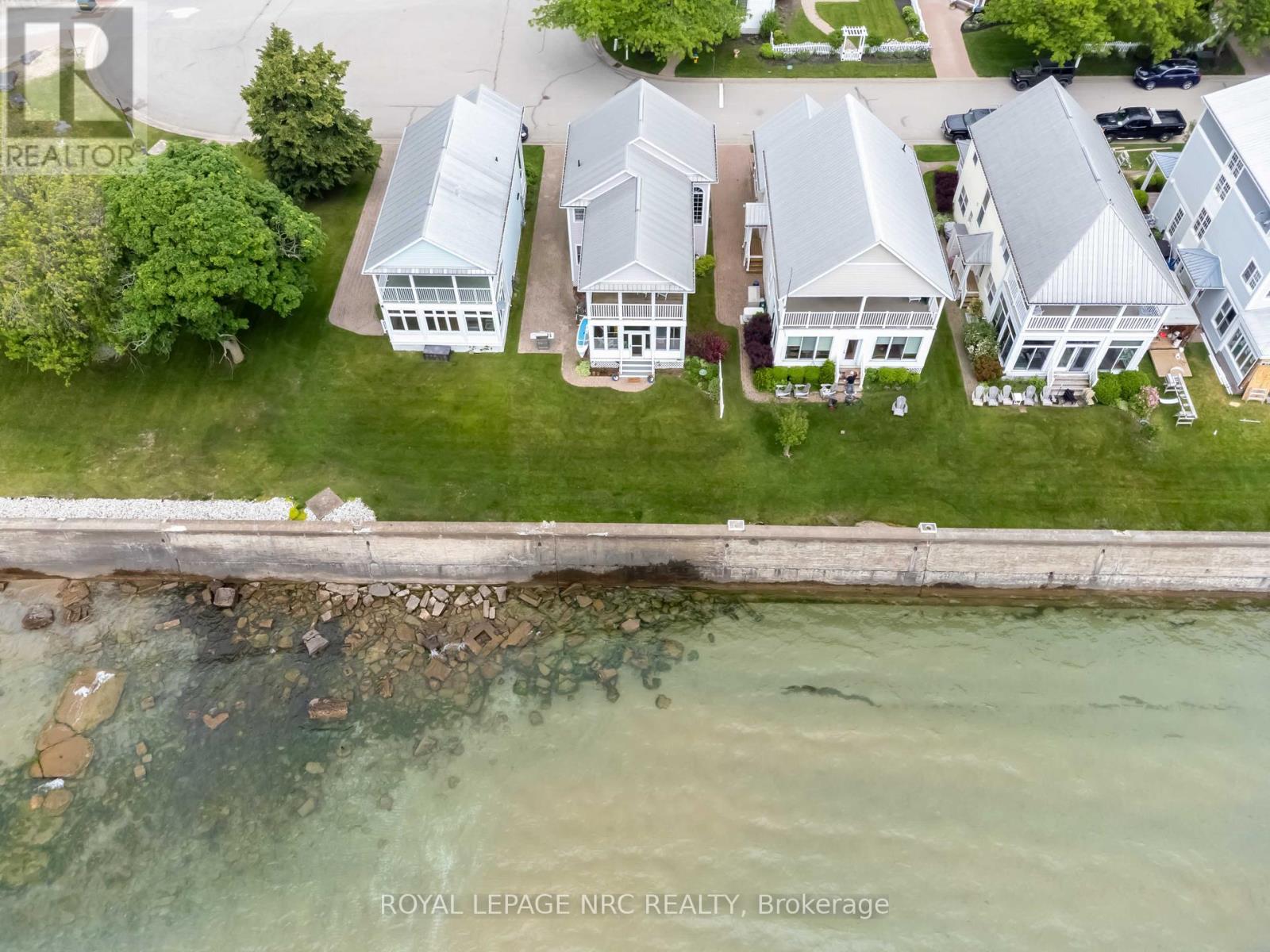 41 PROMENADE WAY - 46