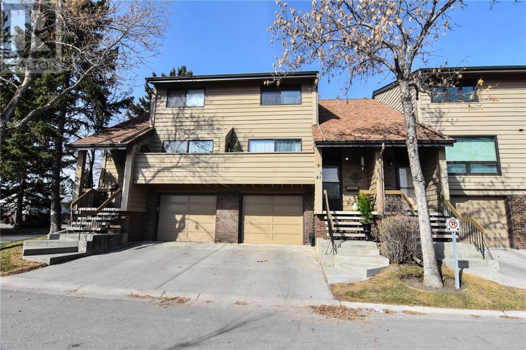 41, 3302 50 Street NW, Calgary, Alberta